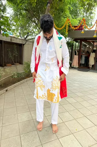 Golden deer handpaint kurta and red handpaint stole