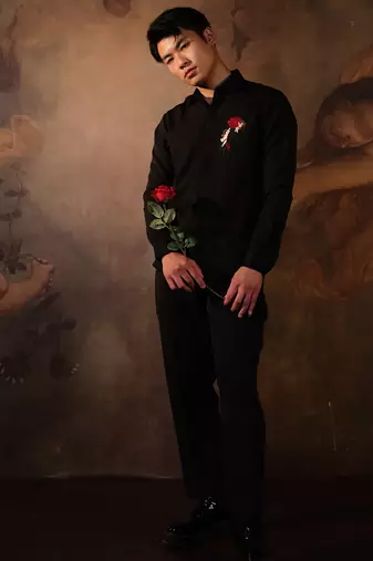 Black embroidered crepe shirt