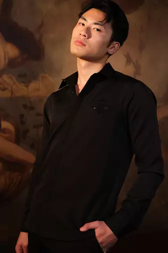 Black plain crepe shirt
