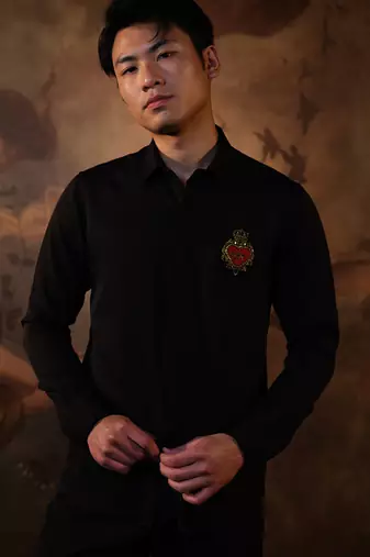 Black plain crepe shirt