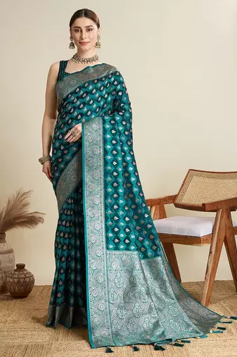 Green soft silk blend saree party wear with unstitched blouse