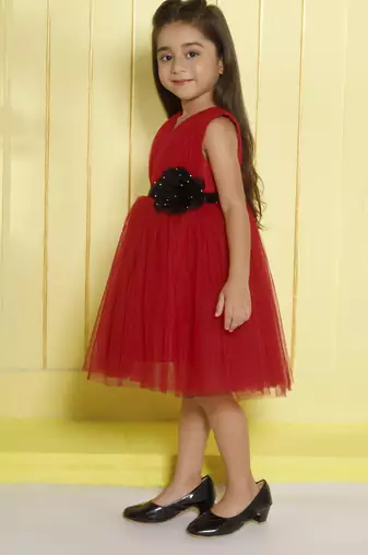 Red pleated bodice applique net wogen party frock