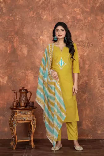  Women's Silk Blend Floral Straight Printed Kurta Pant With Dupatta | kurta sets for woman