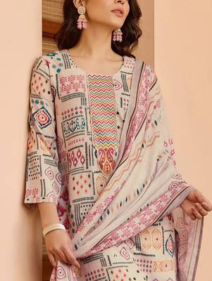  Women's Cooton Blend Floral Straight Printed Kurta Pant With Dupatta | kurta sets for woman 3