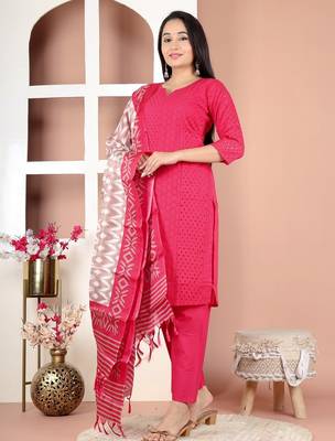 embroidered rani pink kurta set with cotton lining 2
