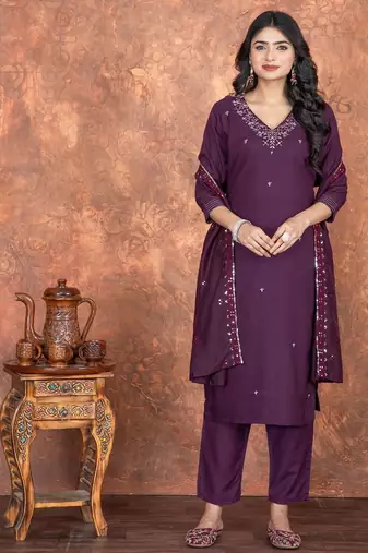  Women's Silk Blend Floral Straight Printed Kurta Pant With Dupatta | kurta sets for woman