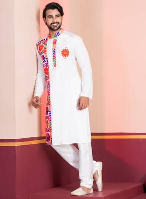 White Embroidered Faux Rayon navratri special kurta set 2