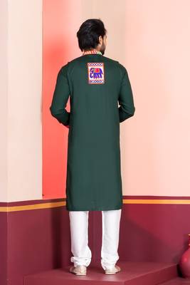 Green Embroidered Faux Rayon navratri special kurta set 4