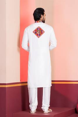 White Faux Rayon Embroidered navratri collection kurta set 4