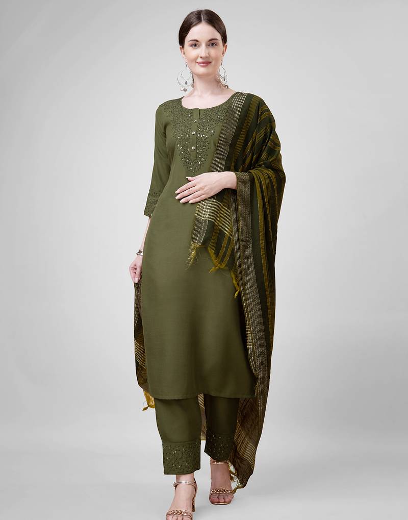  Women's Cotton Blend Floral Straight Printed Kurta Pant With Dupatta | kurta sets for woman