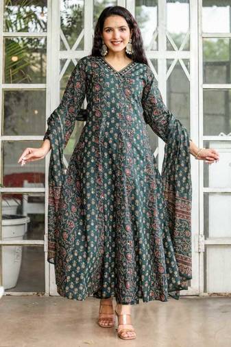Cotton cambric printed anarkali kurti-pant-dupatta set