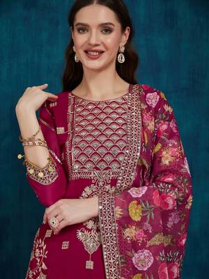 women's faux georgette fabric zari sequin embroidery work kurta set with dupatta 4