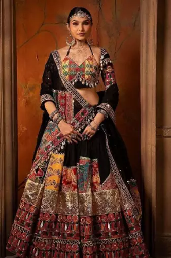 Regal Ethnic Elegance Traditional Embroidered Lehenga with Mirror Work