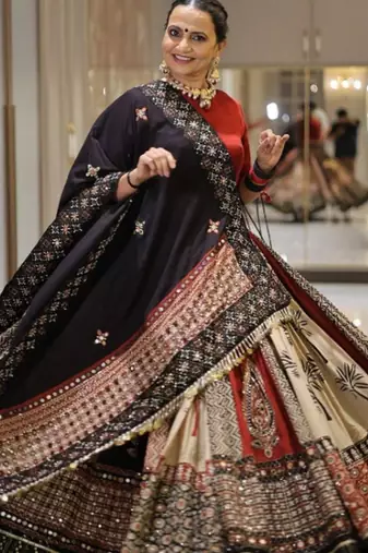 Elegant Black & Beige Printed Lehenga with Embroidered Dupatta