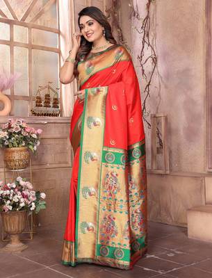 Red silk blend zari weaving paithani saree with peacock border and pallu 2