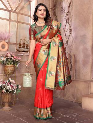 Red silk blend zari weaving paithani saree with peacock border and pallu 4