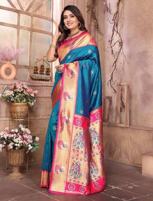 Royal blue silk blend zari weaving paithani saree with peacock border and pallu 2