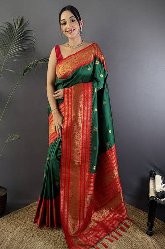 Green silk blend butti zari weaving banarasi saree with woven saree