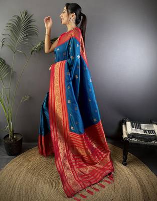 Royal  blue silk blend butti zari weaving banarasi saree with woven saree 2