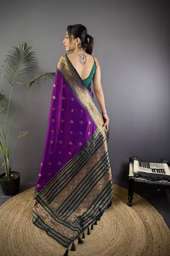 Magenta silk blend butti zari weaving banarasi saree with woven saree