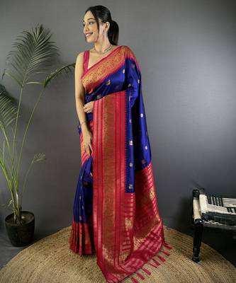 Navy blue silk blend butti zari weaving banarasi saree with woven saree 1
