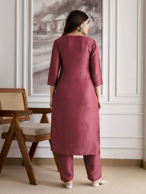 Trendmalls Maroon BSY Chinon Embroidery Kurta Pant with Dupatta Set  3