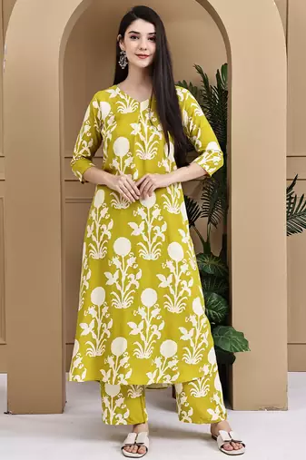 Women's cotton botanical floral printed kurta with pant