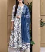 Women's cotton floral printed kurta & pant with dupatta