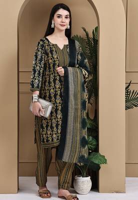 Green cotton blend printed ready to wear patiala salwar suit 4