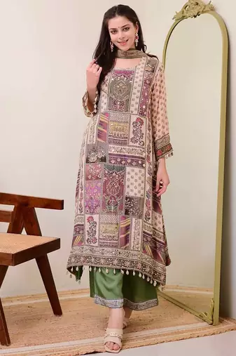 Multicolor Patchwork Printed Chinon Kurta Set with Green Pants and Dupatta