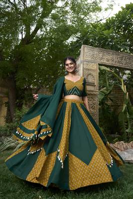 green Pure Cotton Chaniya Choli with Cowrie Lace Accents 4