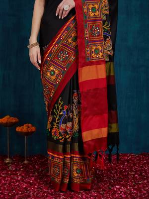 black cotton silk kutchi work saree with unstitched blouse 4