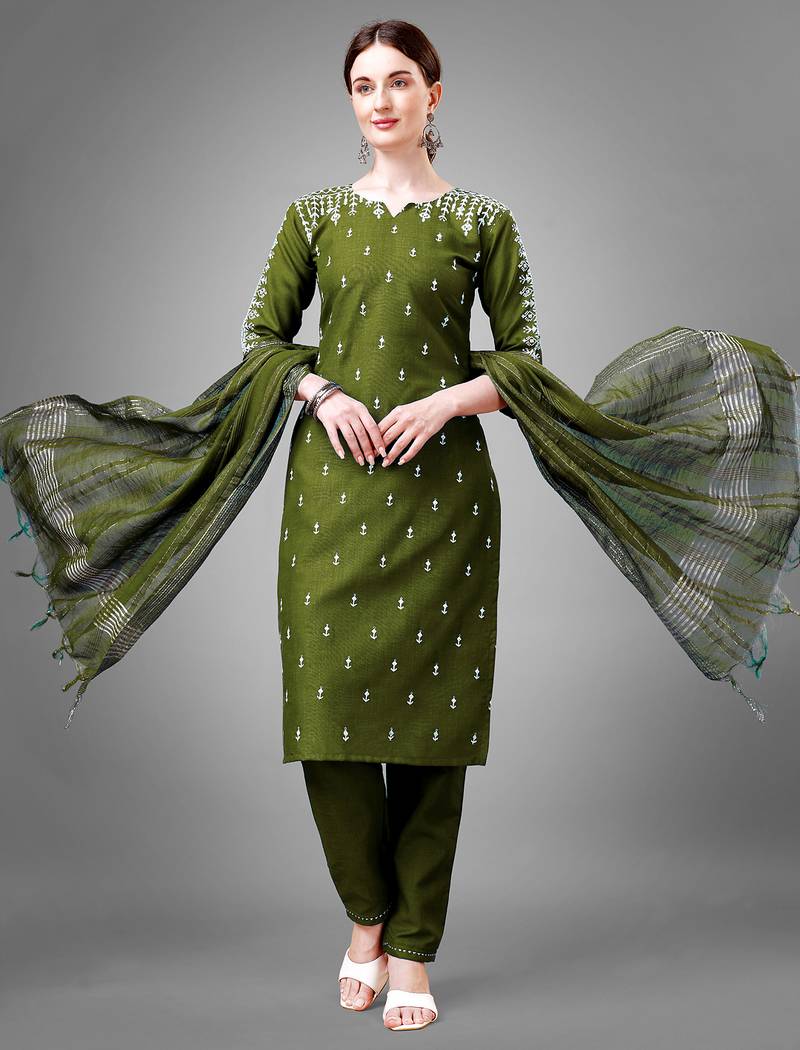  Women's Rayon Blend Floral Straight Printed Kurta Pant With Dupatta | kurta sets for woman