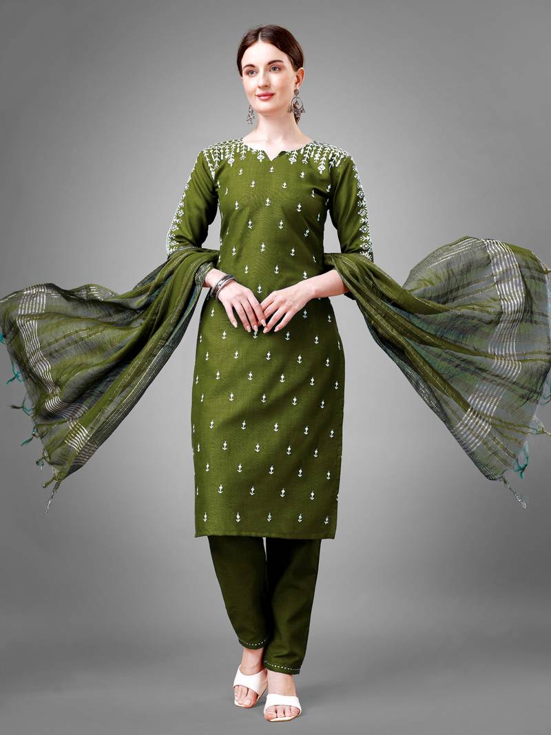  Women's Rayon Blend Floral Straight Printed Kurta Pant With Dupatta | kurta sets for woman