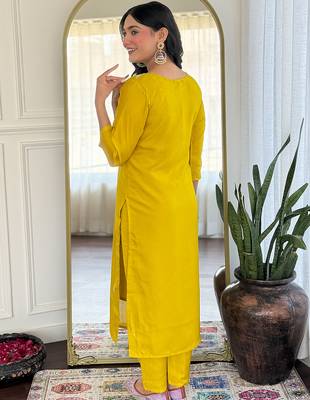 Mustard vichitra silk heavy thread embroidery sequins work with printed dupatta kurta pant set 3