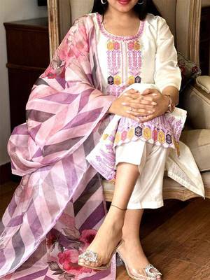 Off white viscose chanderi heavy thread embroidery work with printed dupatta kurta pant set 3
