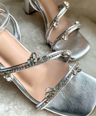 Silver solid leather heels 1