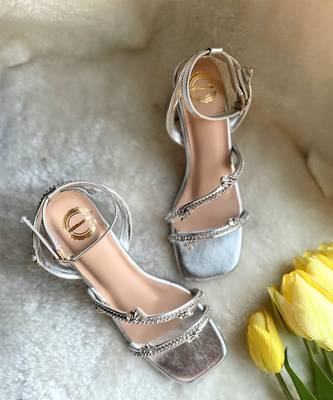 Silver solid leather heels 2