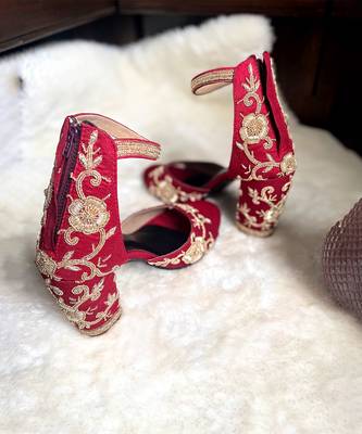 Red woven textile heels 4