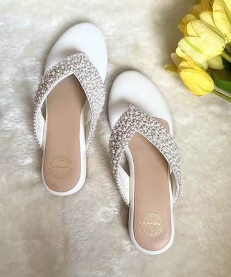 White woven leather sandals 1