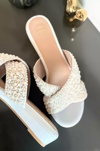 White woven leather wedges
