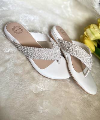 White woven leather sandals 3
