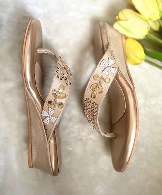 Gold woven textile wedges 4