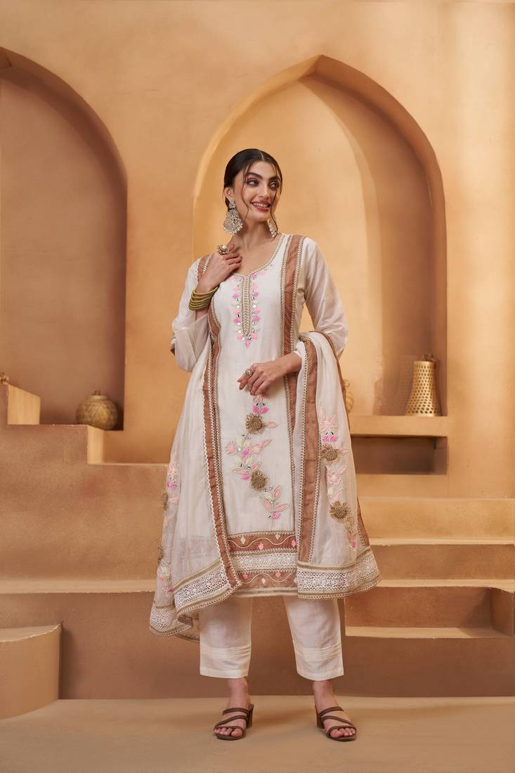 Women's Lavishing Off White Floral Embroidered Cotton Pant Suit With Dupatta