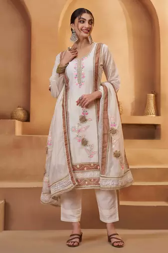 Women's Lavishing Off White Floral Embroidered Cotton Pant Suit With Dupatta