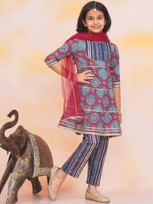 Blue-multi printed cotton kurti with pants and dupatta for girls 3