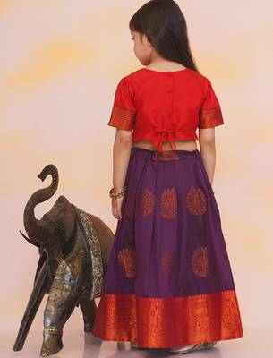 Red plain silk jacquard pattu pavdai for girls 2