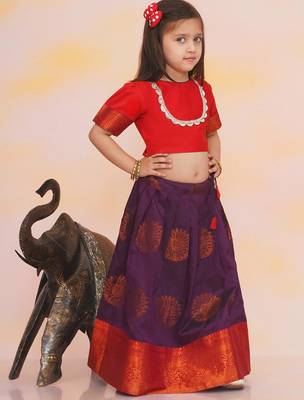 Red plain silk jacquard pattu pavdai for girls 3
