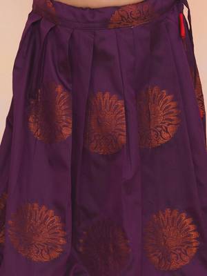Red plain silk jacquard pattu pavdai for girls 5