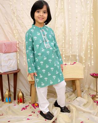 Green printed cotton floral tiny threads kurta pajama set for boys 3